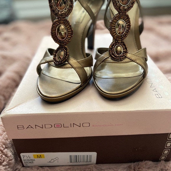 Brand New with Box Bronze Bandolino Strappy heels - Picture 6 of 6